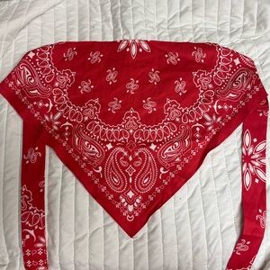 cropped tied top - bandana ❤️